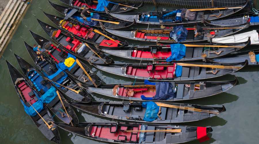 gondolas boats for sale | how much does a gondola cost to buy